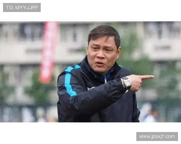 范志毅：从绿茵场到足坛教练，解读中国足球传奇人物的传奇人生