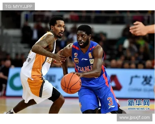 赛后复盘上海极限运动队与广州极限运动队战术分析与对比探讨 赛后复盘上海极限运动队与广州极限运动队战术分析与对比探讨