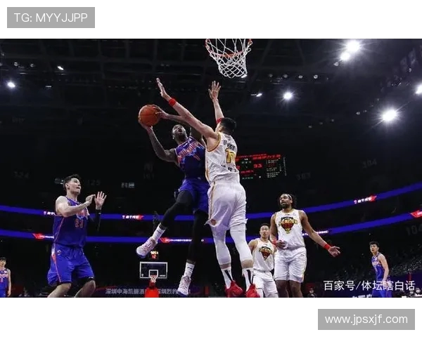 CBA新疆队对阵深圳队精彩直播回顾与赛后分析